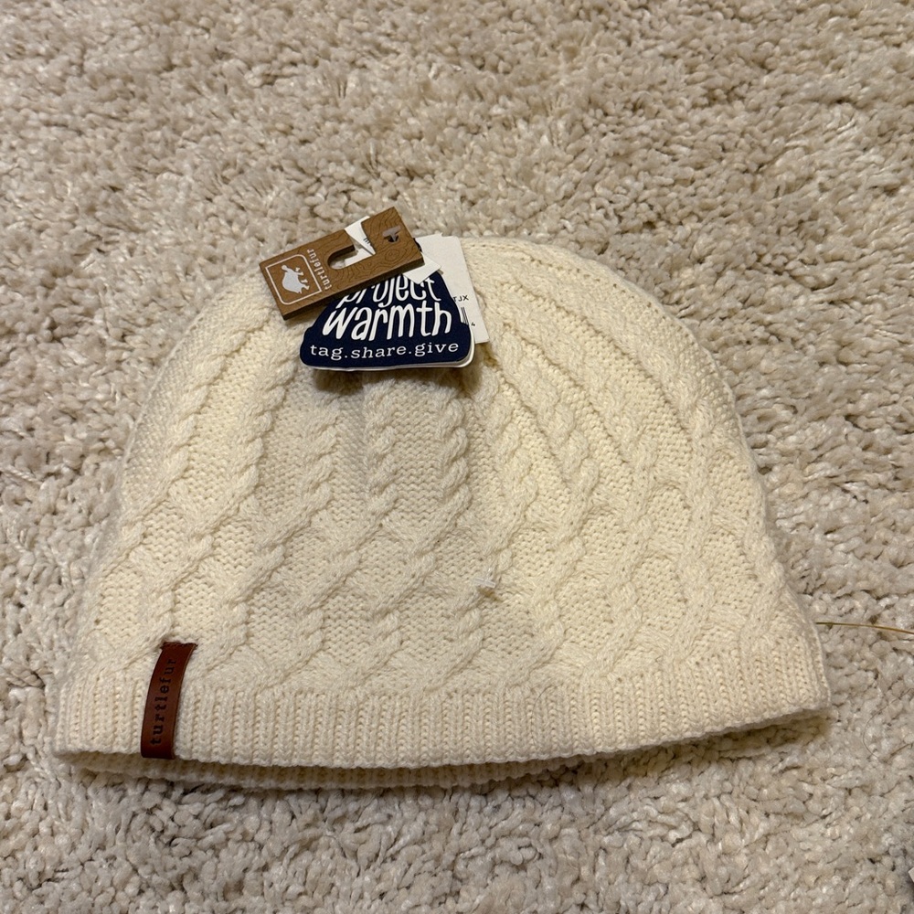 New women’s knit hat merino cream warm winter fleece